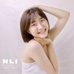 <strong>美容</strong>護(hù)膚工資水平大揭秘：一個(gè)月能掙多少錢？